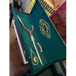 Emsalsiz ve tek geyik boynuzu dizayn